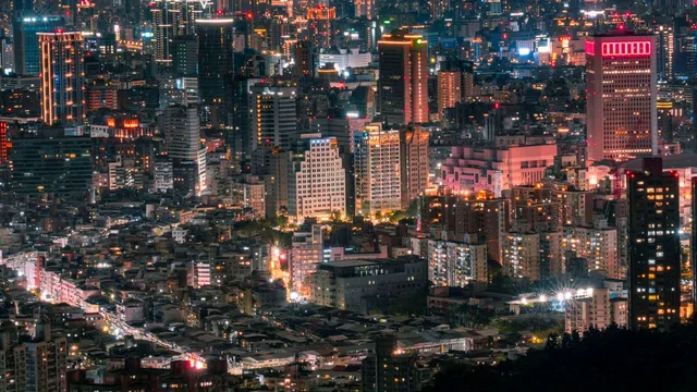 Los rascacielos de Taipéi de noche